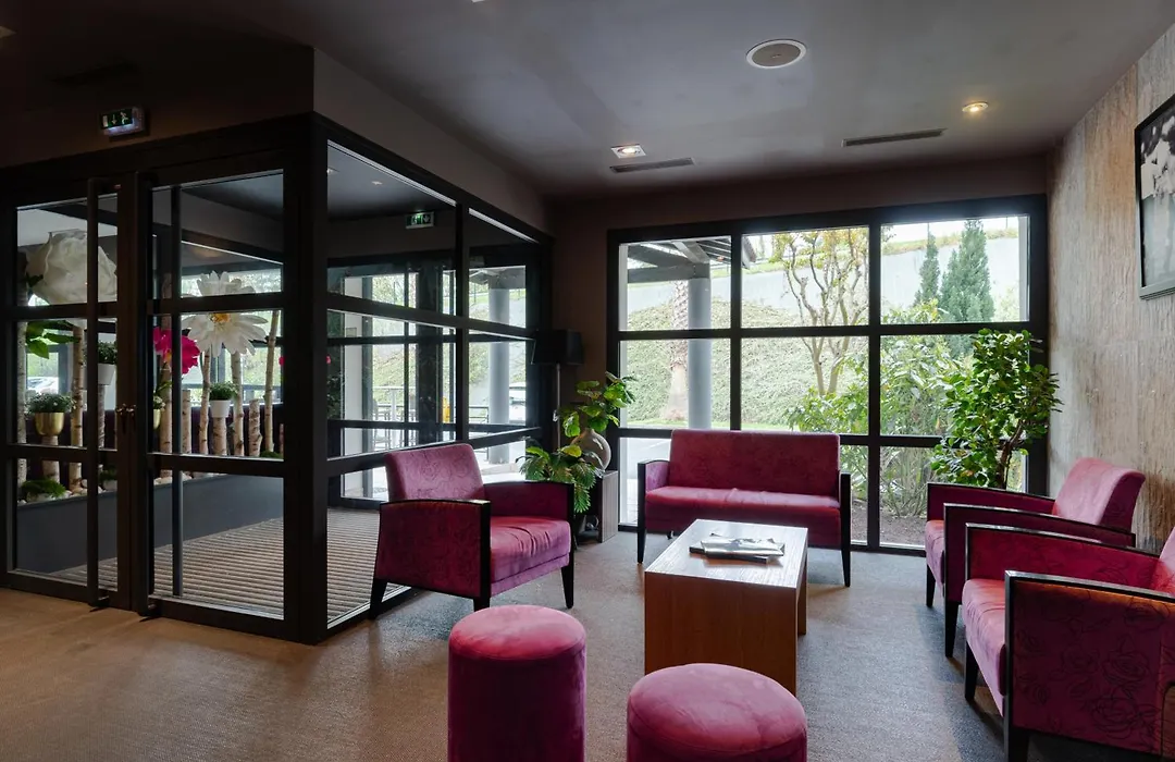 Hotel Loreak-1
