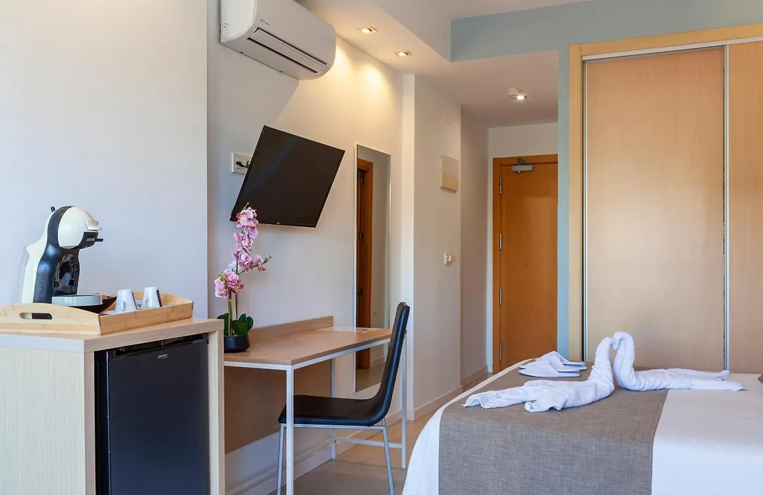 Hotel Golden-1