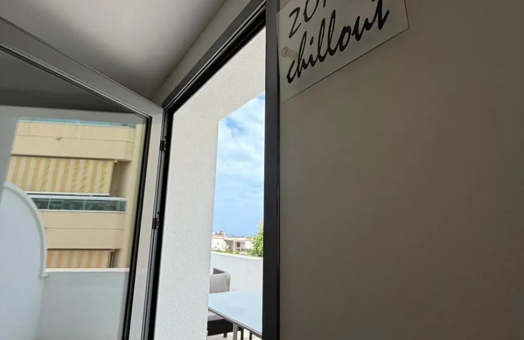 Hotel Avenida 31-1