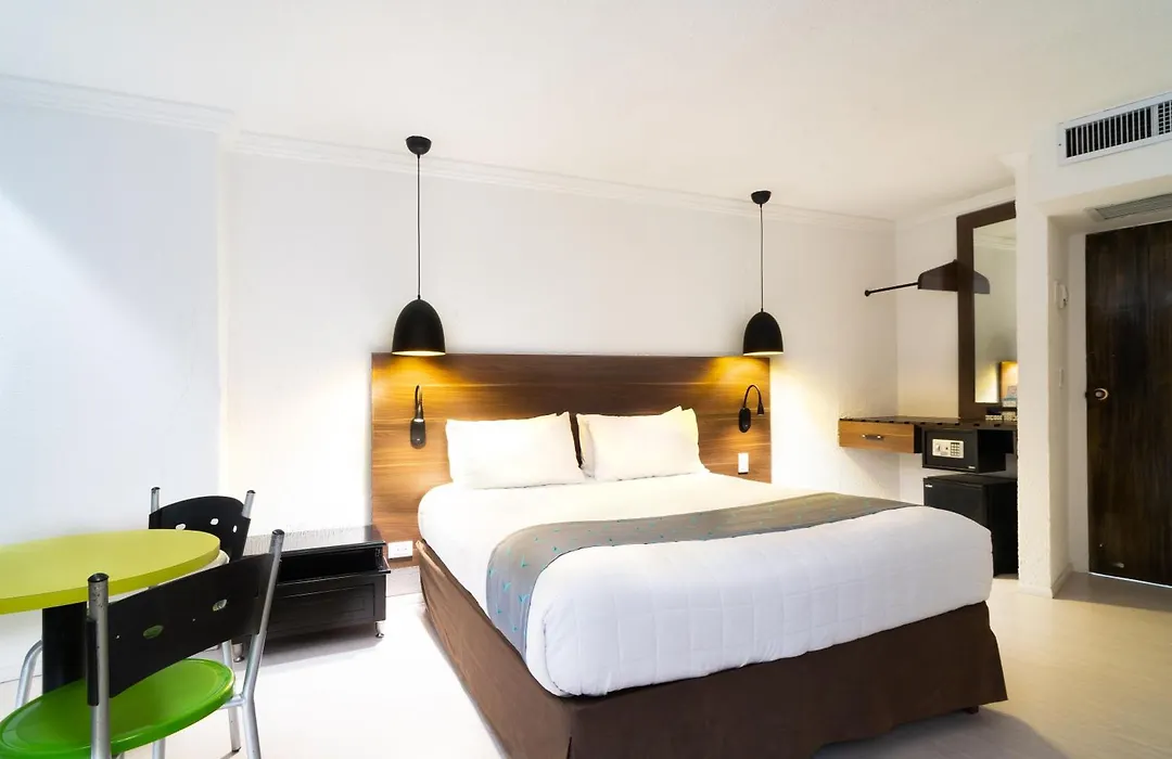 Calypso Beach Hotel-1