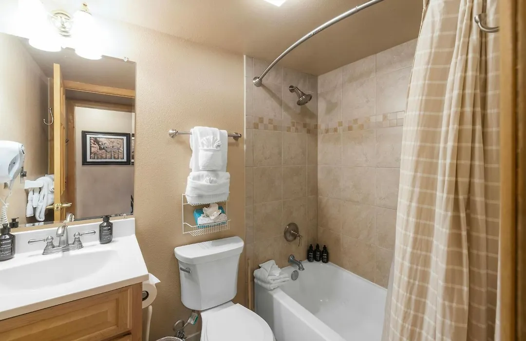 Mountain House, A Vail Resorts Property-1