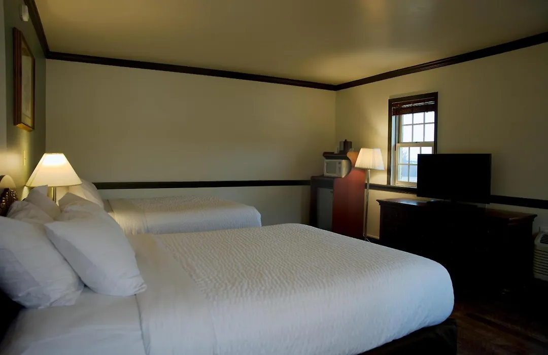 Clarion Inn Strasburg - Lancaster-1