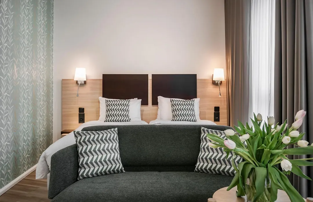 Hotel Suisse-1