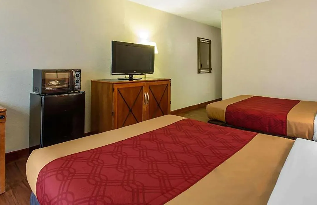 Studios & Suites 4 Less Charlotte-1