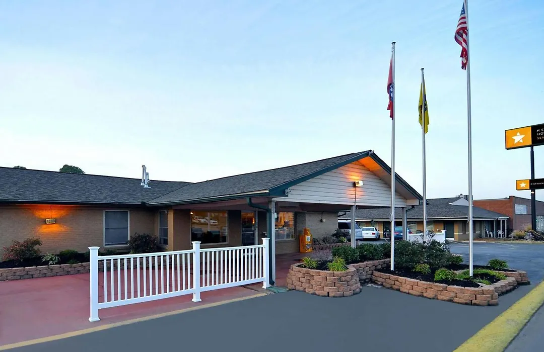 M Star Hotel Searcy-1