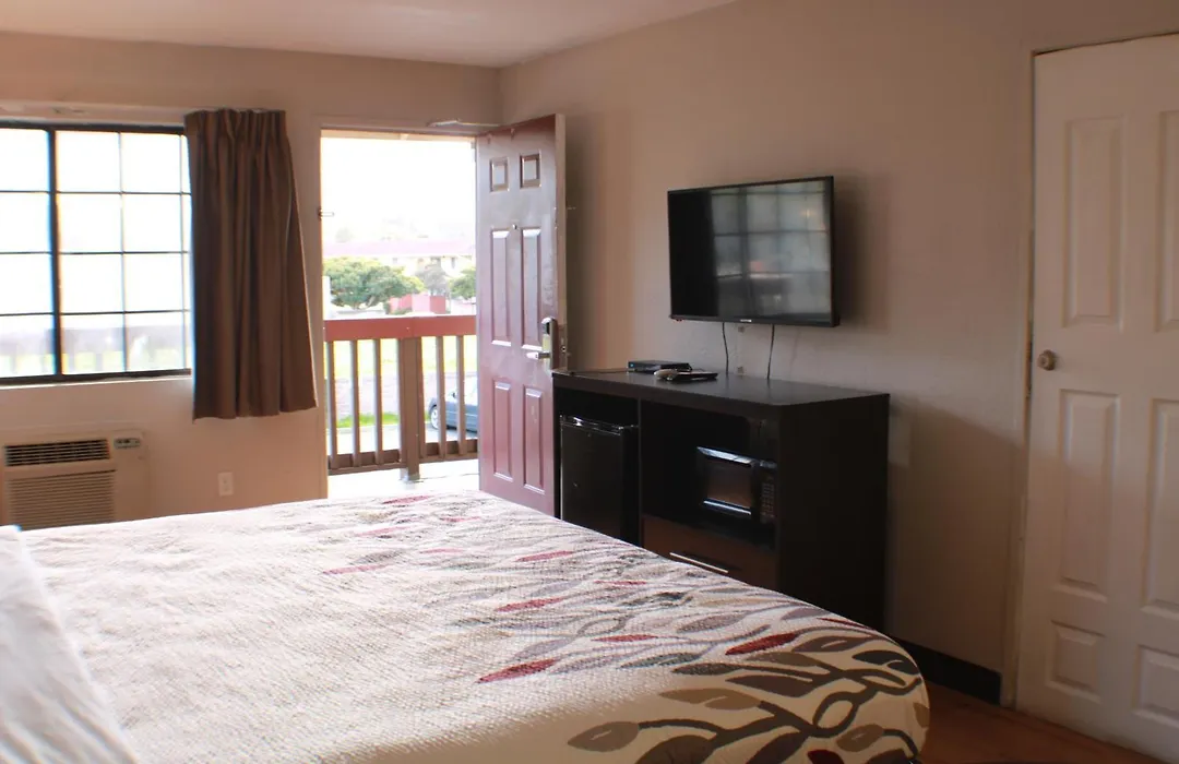Red Roof Inn Lompoc-1