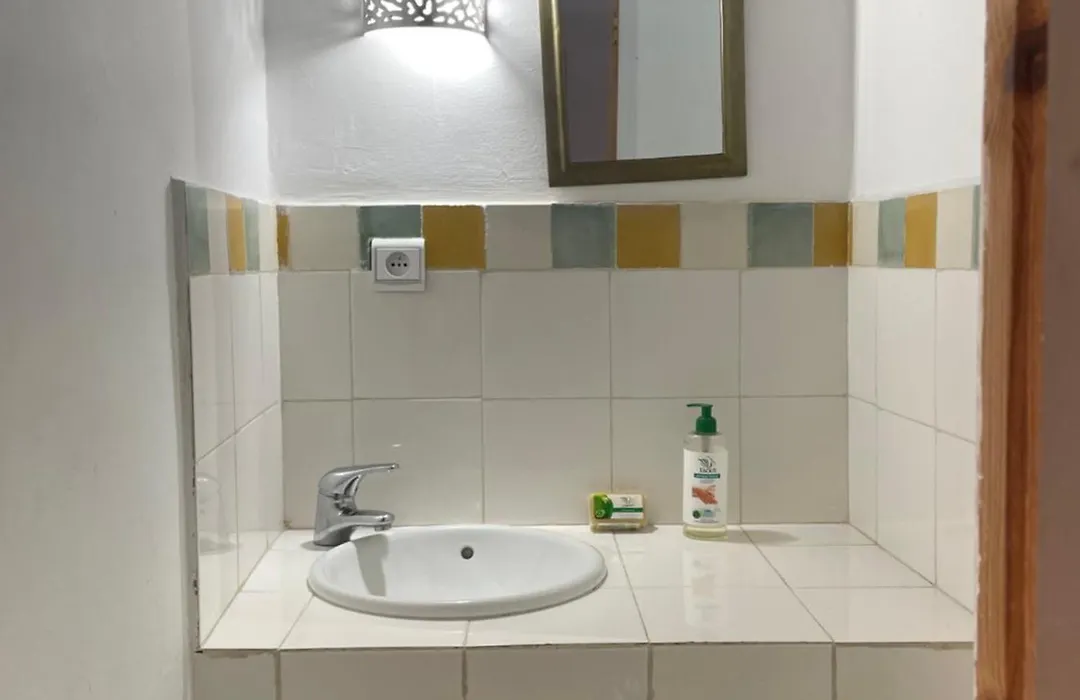 Bayt Alice Hostel-1