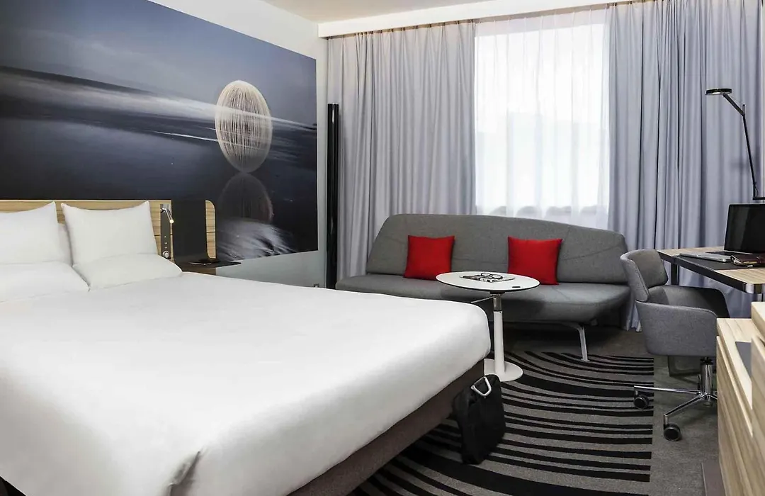 Novotel Limoges Le Lac-1