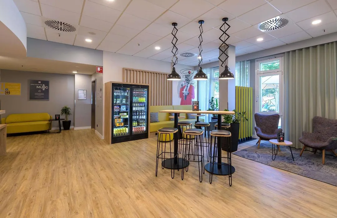 Ibis Hotel Frankfurt Messe West-1