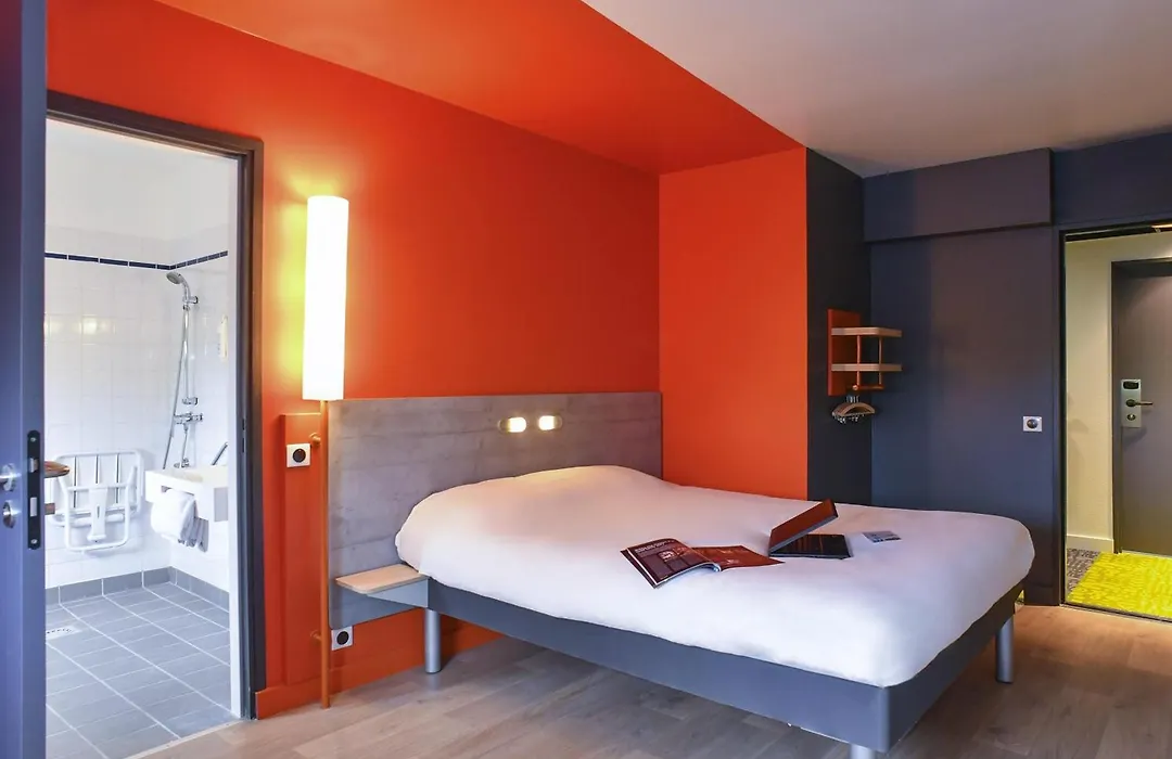 ibis budget Saint Lô-1