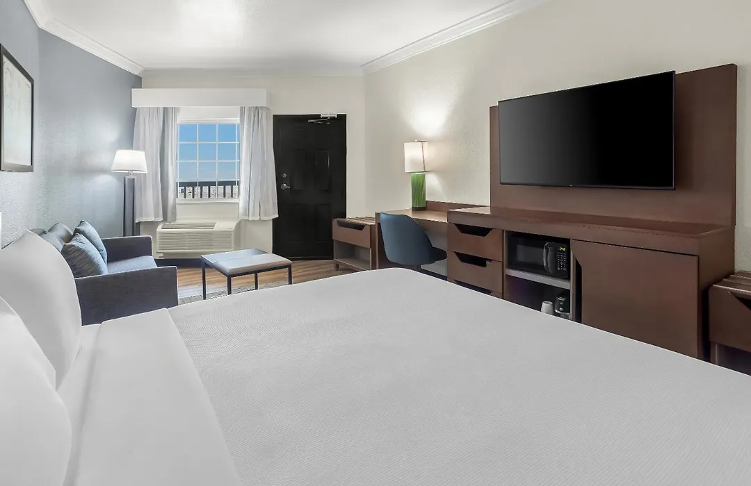 Hyatt Select Galveston Beachfront-1