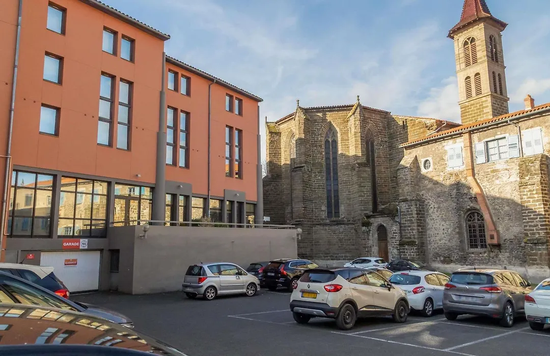 ibis Le Puy-en-Velay Centre-1