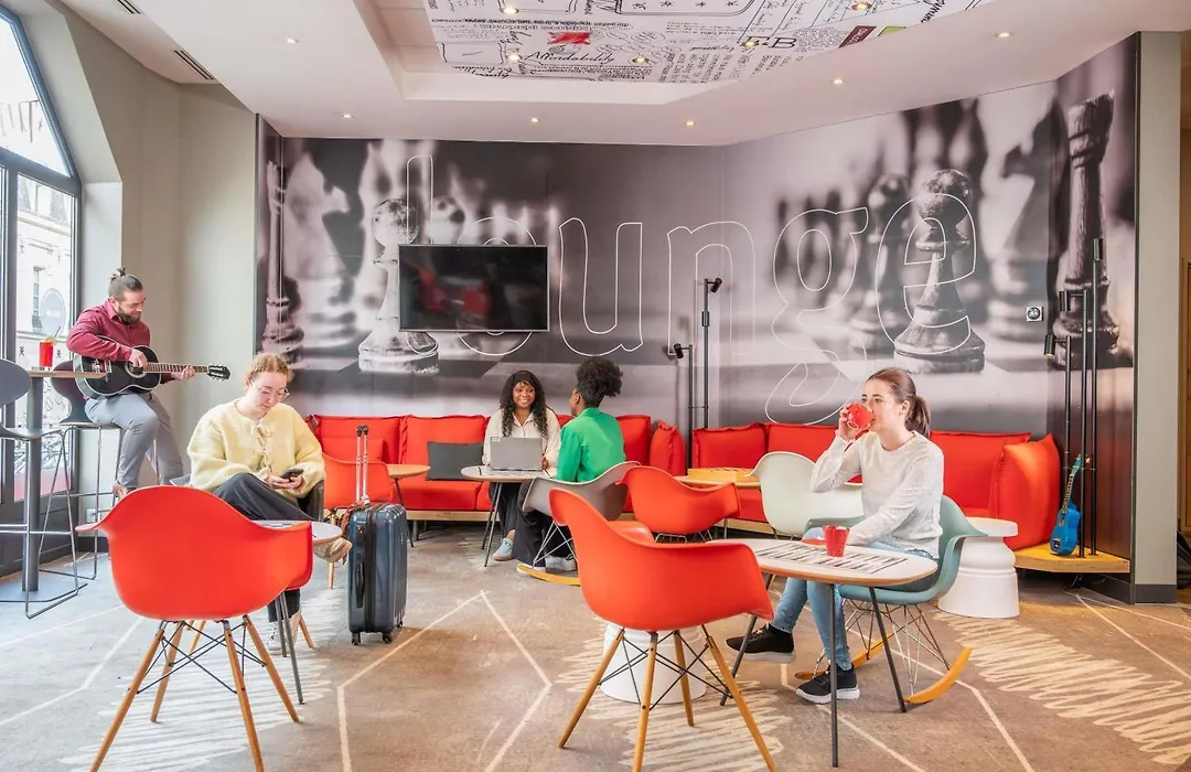 Ibis Nantes Centre Tour Bretagne-1