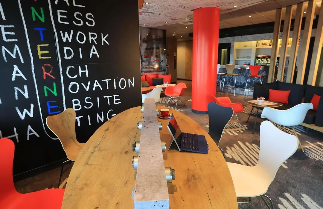 Ibis Aurillac-1