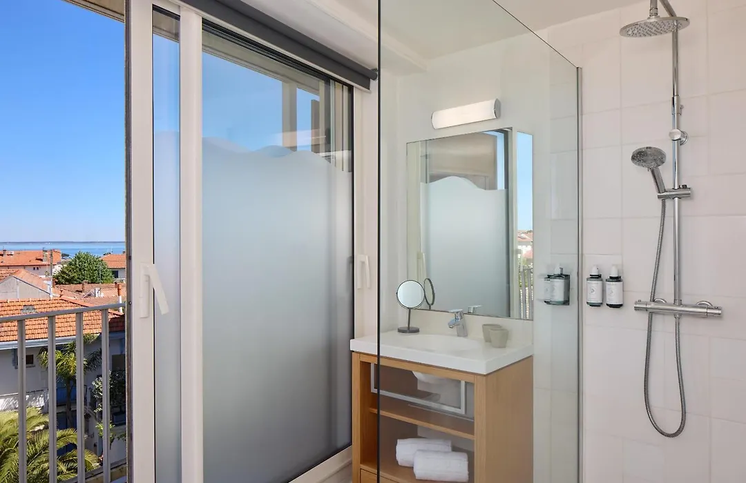 Best Western Arcachon Le Port-1