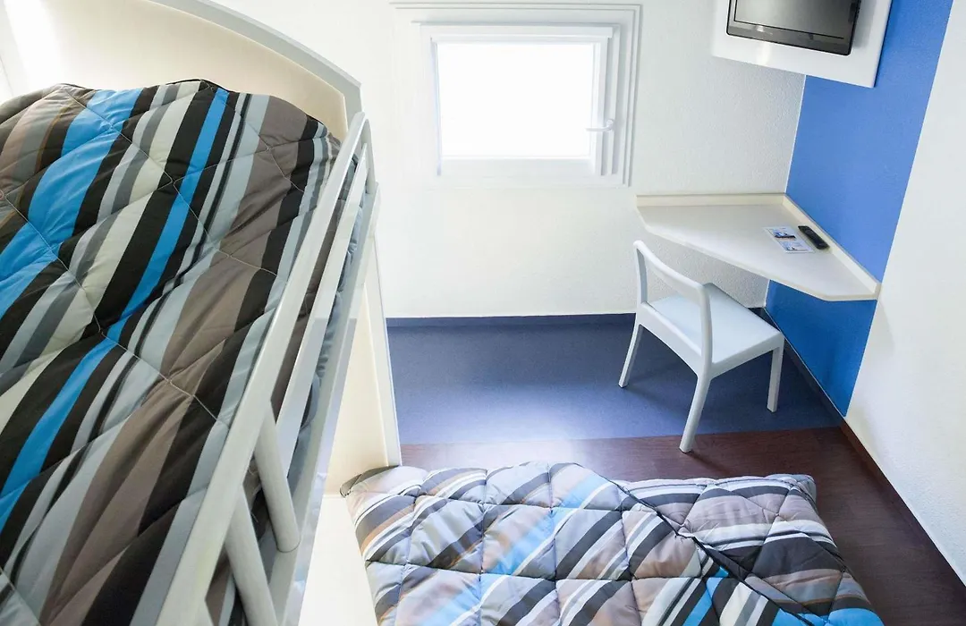 Hotel F1 Vesoul - En cours de rénovation-1
