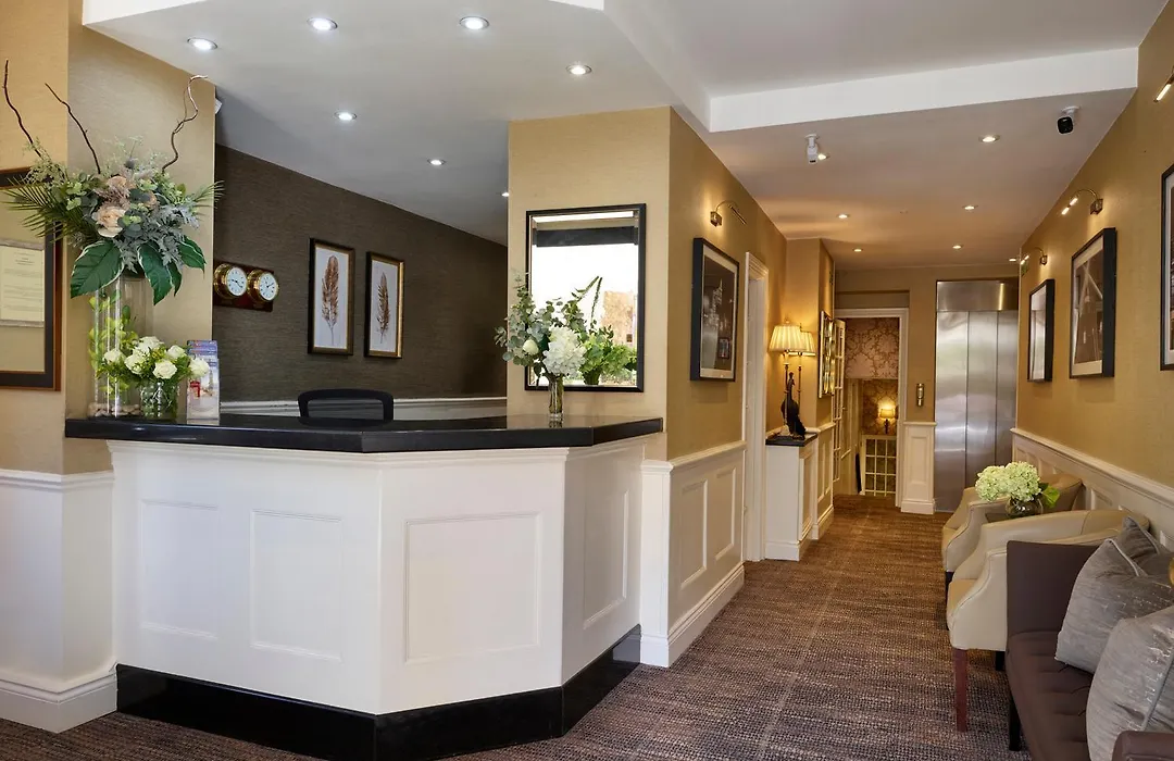 Collingham Serviced Apartments-1