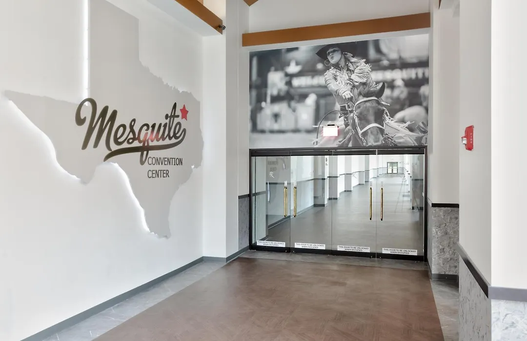 Hampton Inn & Suites Dallas-Mesquite-1