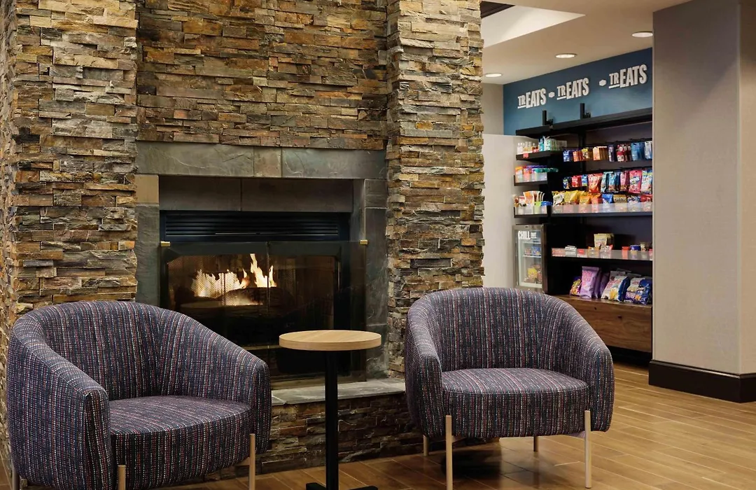 Hampton Inn Thomson-1