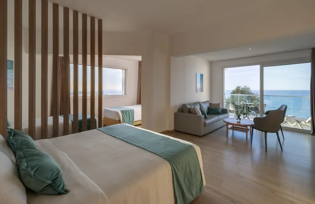 Harmony Bay Hotel-1