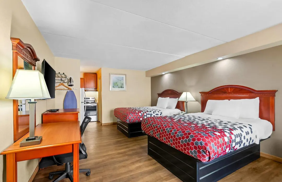 Econo Lodge Panama City St Andrews-1