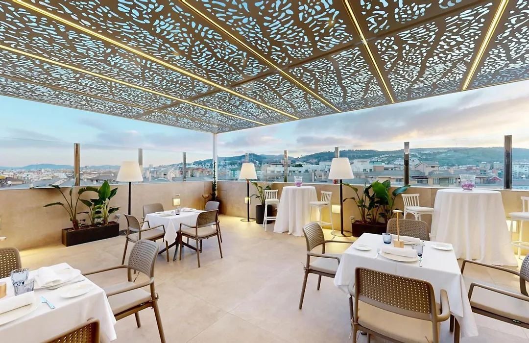 Hotel Andalucía Center-1