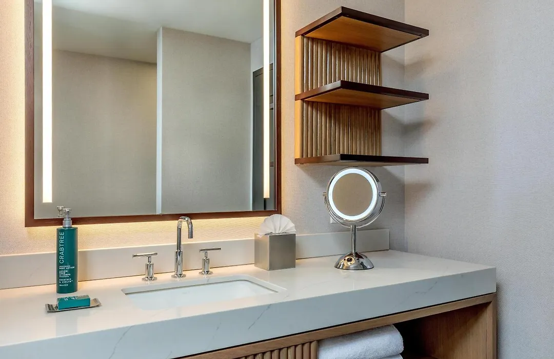 Doubletree By Hilton Hotel Burlington Vermont-1