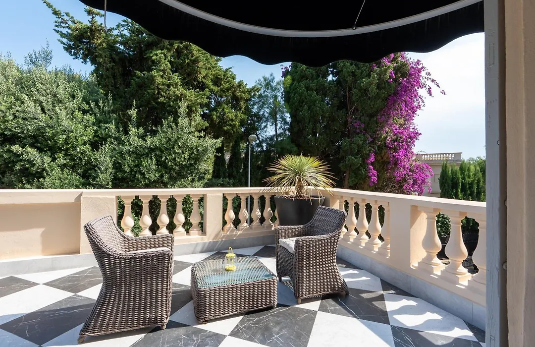 Hotel De Monaco-1