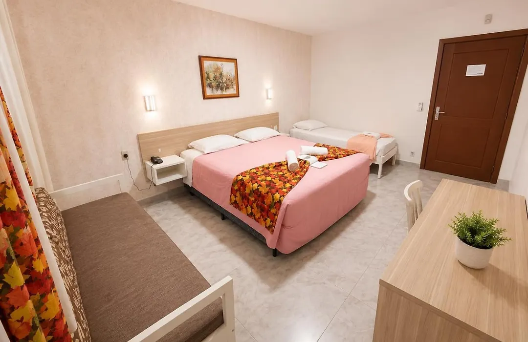Hotel Alpen Hof-1