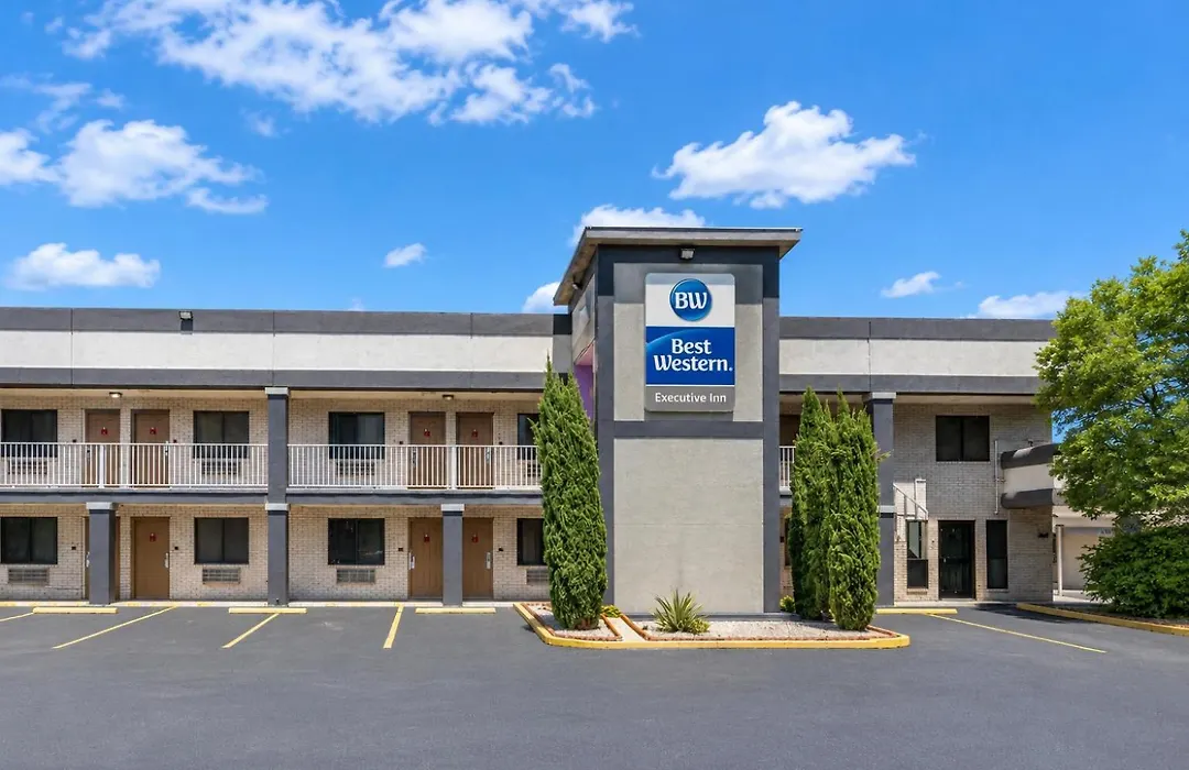 Best Western Executive Inn-1