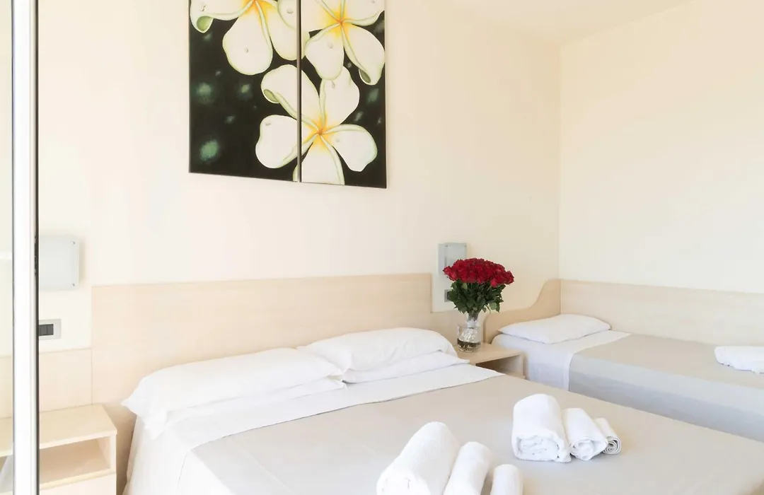 Melody Hotel-1