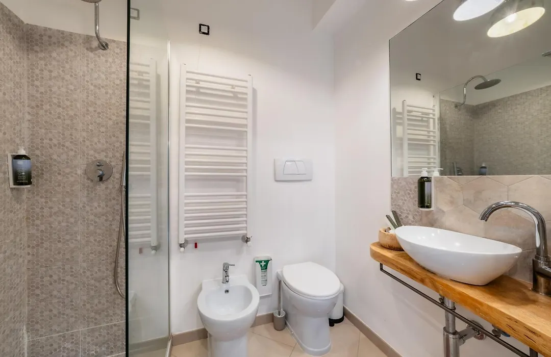 Lula Hotel - Ex Love & Fama Hotel-1