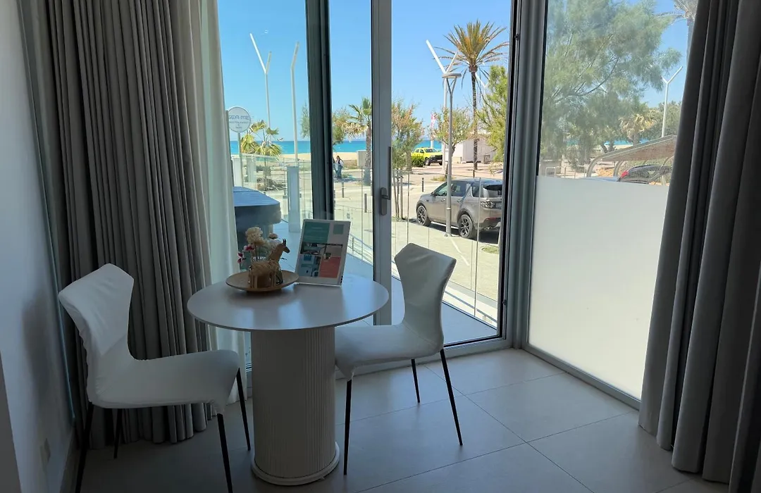The Hype Beachhouse-1