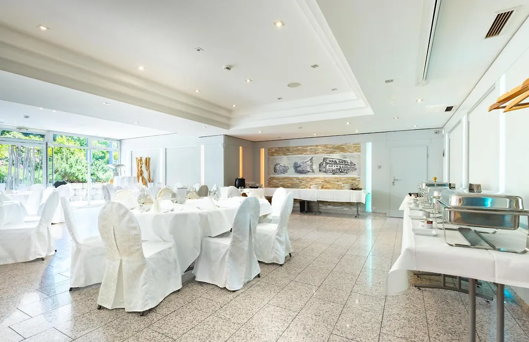 Select Hotel Elisenhof Mönchengladbach-1