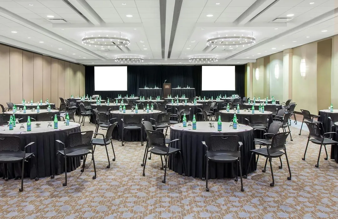 Crowne Plaza Chicago Ohare Hotel & Conf Ctr By Ihg-1