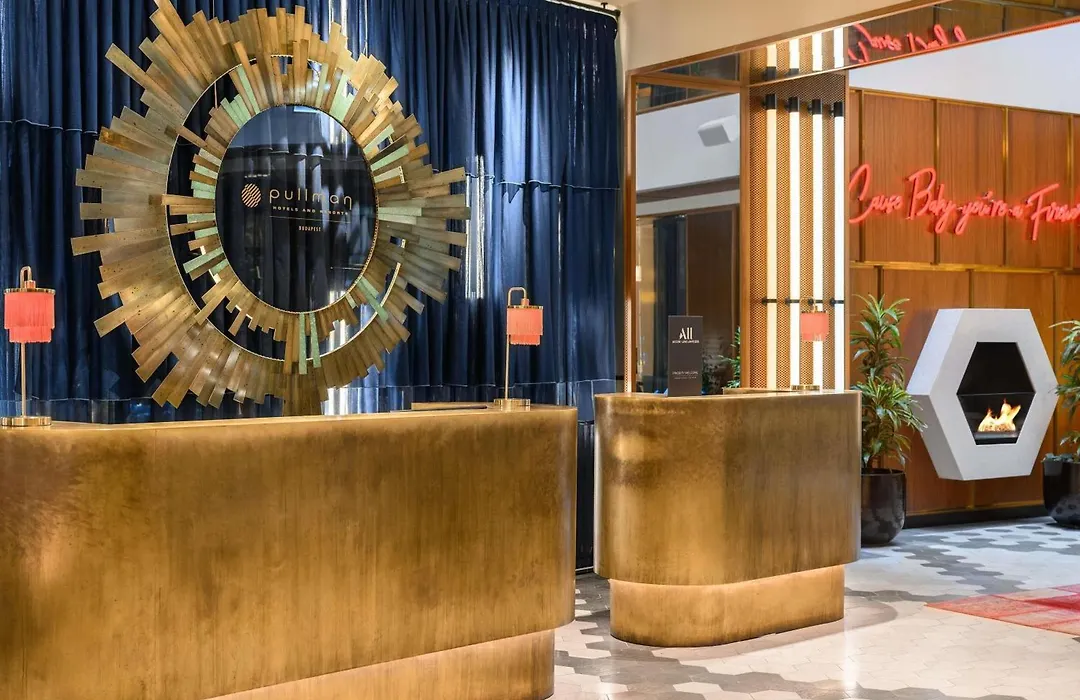 Pullman Budapest-1