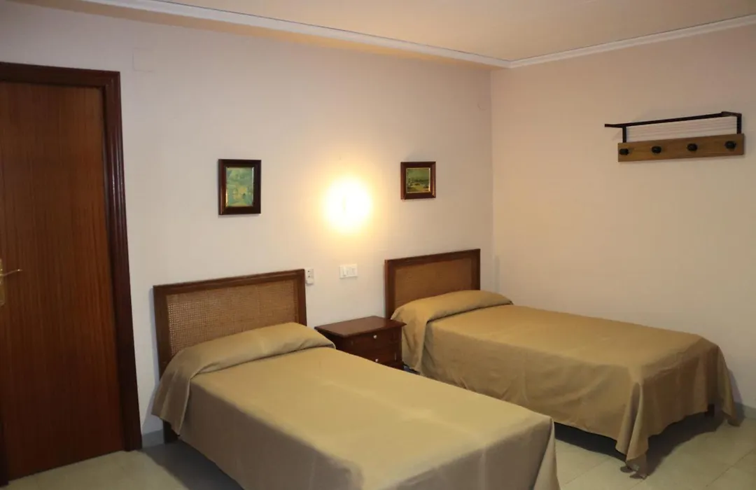 Hotel Fin De Semana (Adults Only)-1