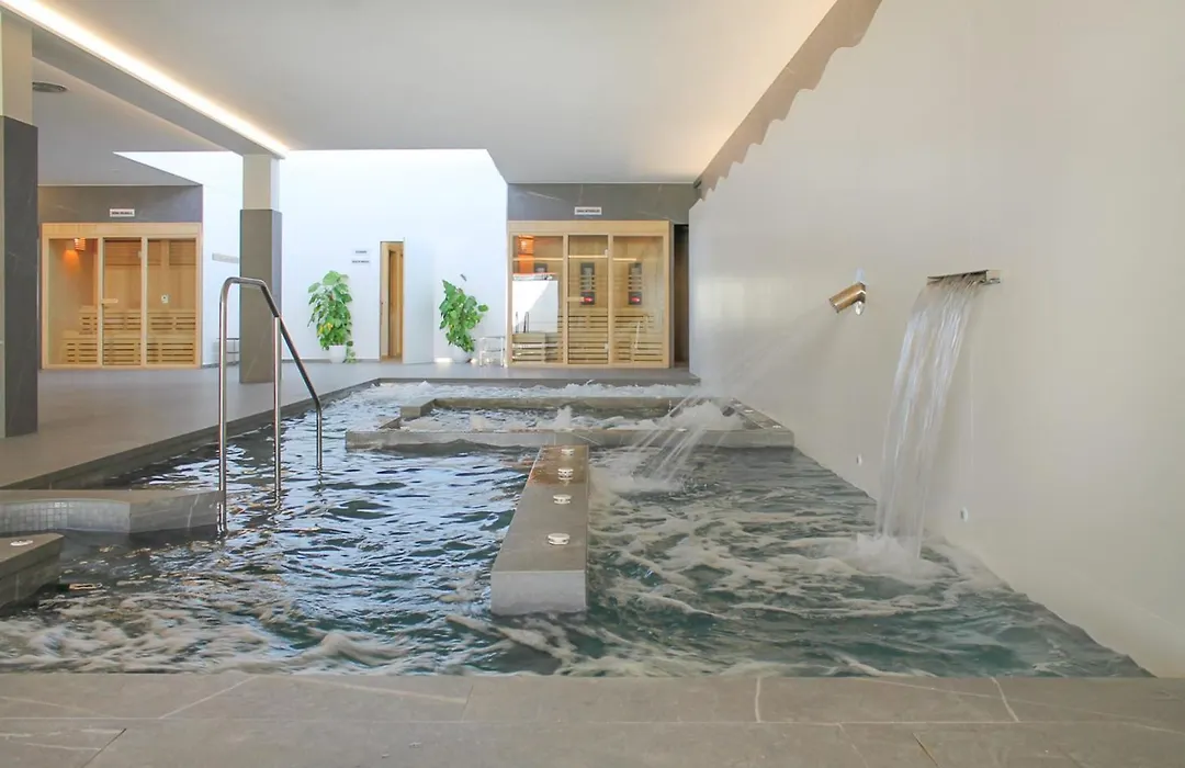 Hotel Carlos 96-1