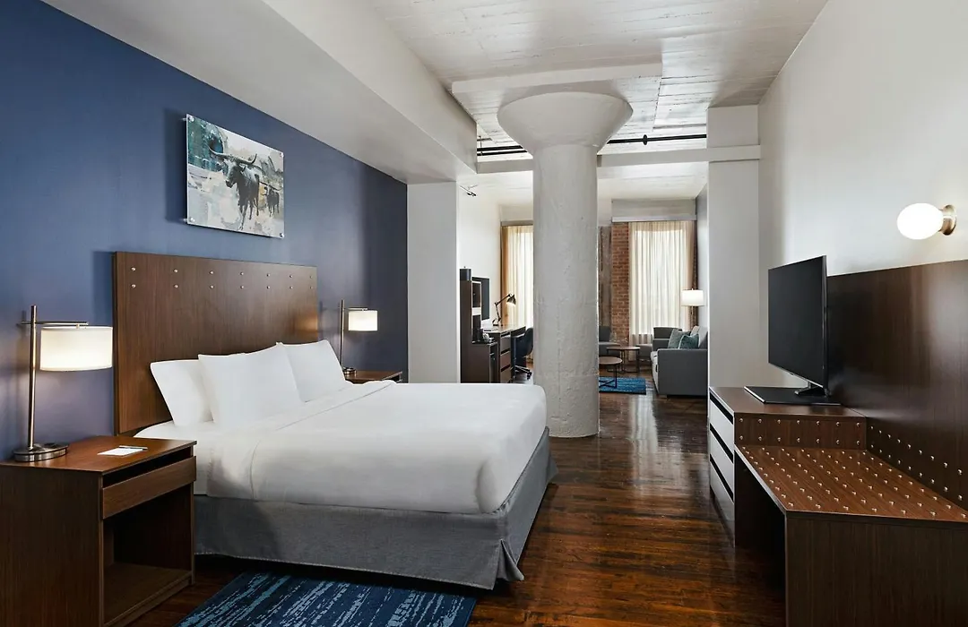 Fairfield Inn & Suites By Marriott Dallas Downtown-1