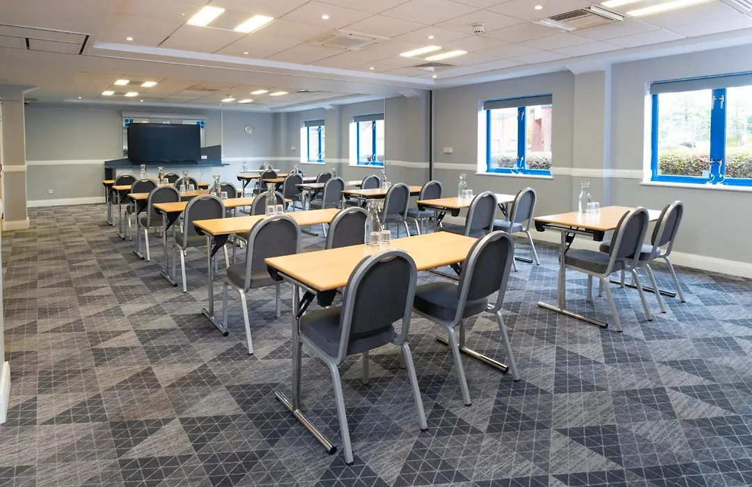 Holiday Inn Express Birmingham Airport Nec By Ihg-1