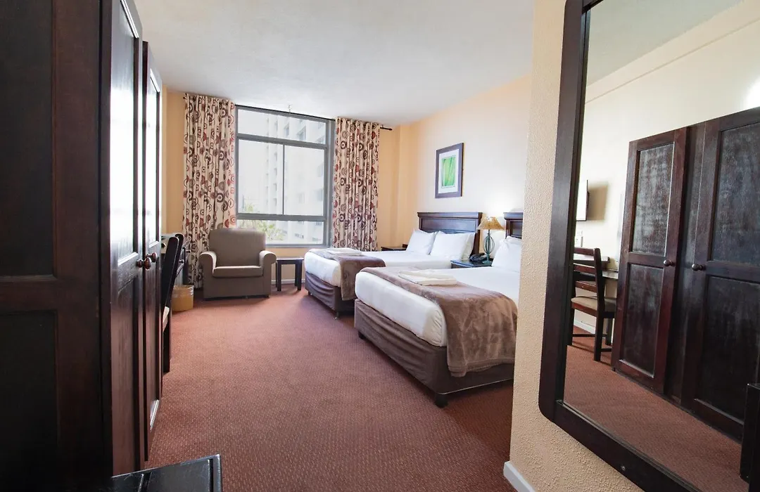 Gooderson Tropicana Hotel-1