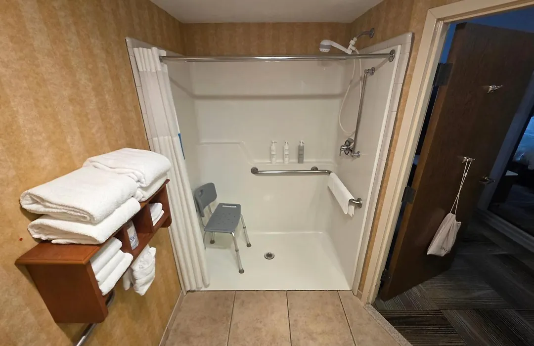 Country Inn & Suites By Radisson, Idaho Falls At The Mall-1