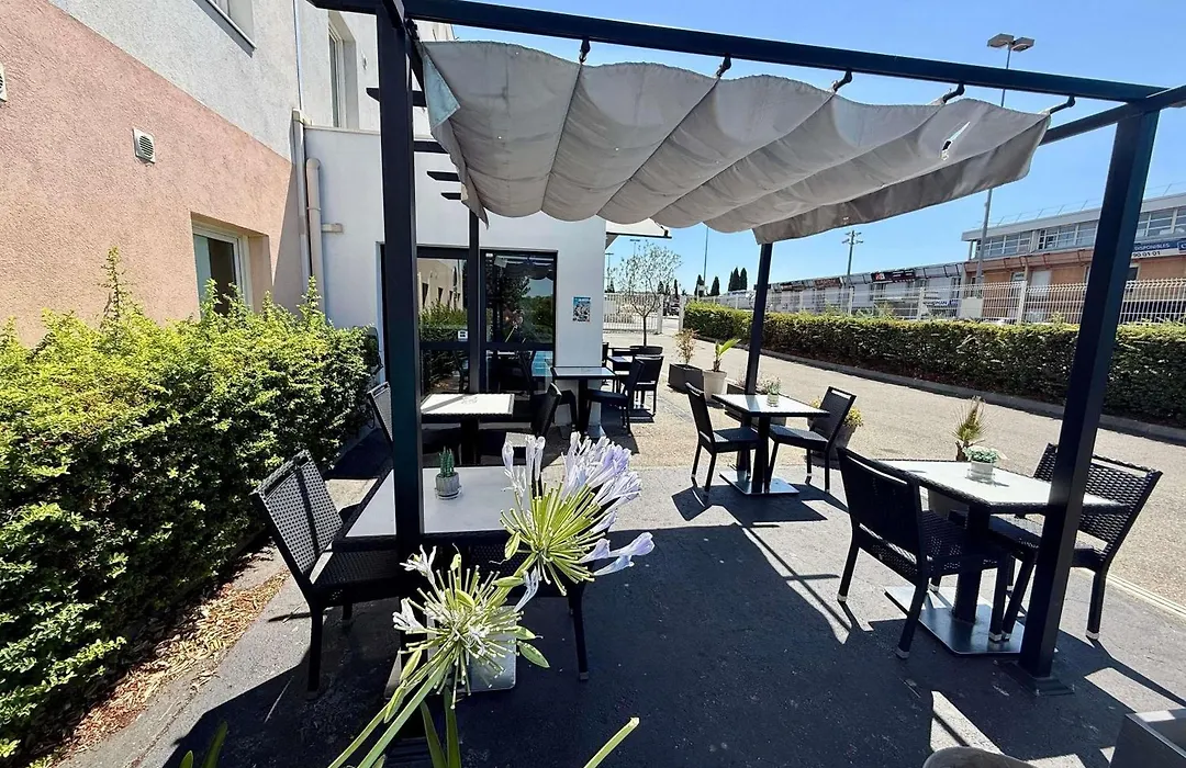 Ibis Budget Marseille Vitrolles-1