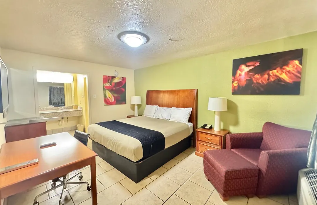 Texas Inn Beaumont-1