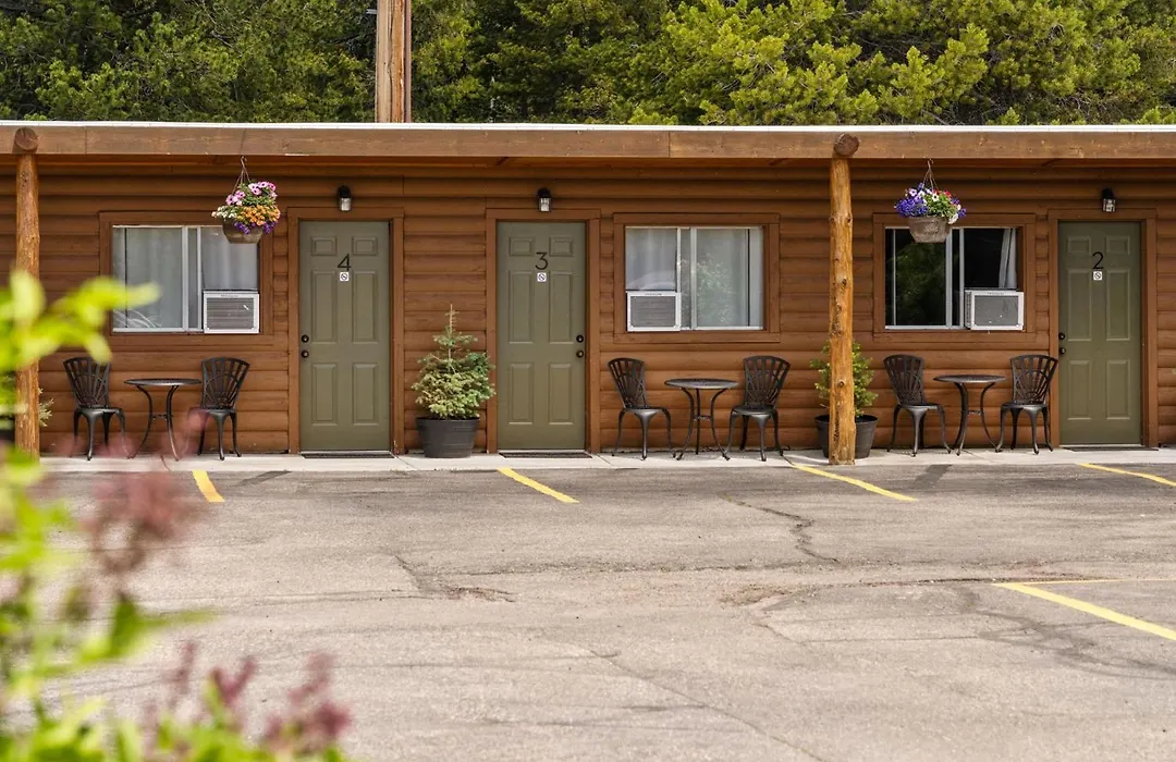 Elkhorn Cabins And Inn-1
