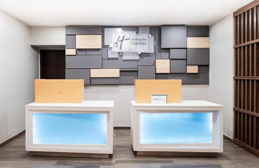 Holiday Inn Express & Suites - Playa Del Carmen By Ihg-1
