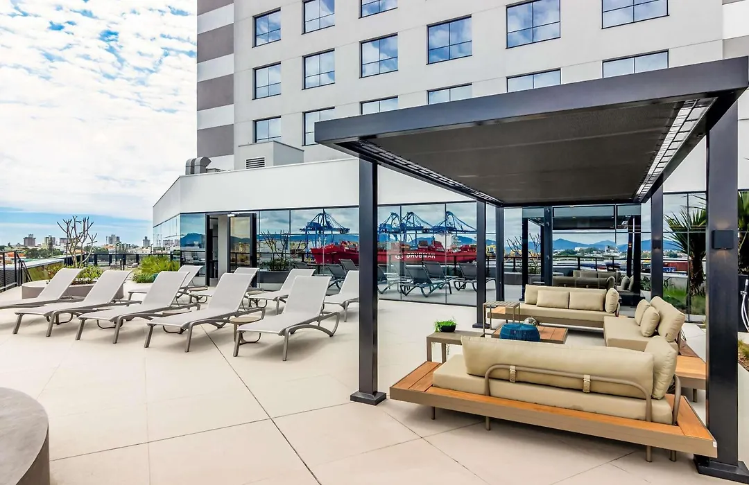 Mercure Itajai Navegantes-1