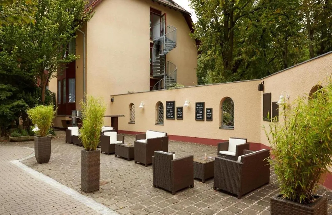 H+ Hotel Nürnberg-1