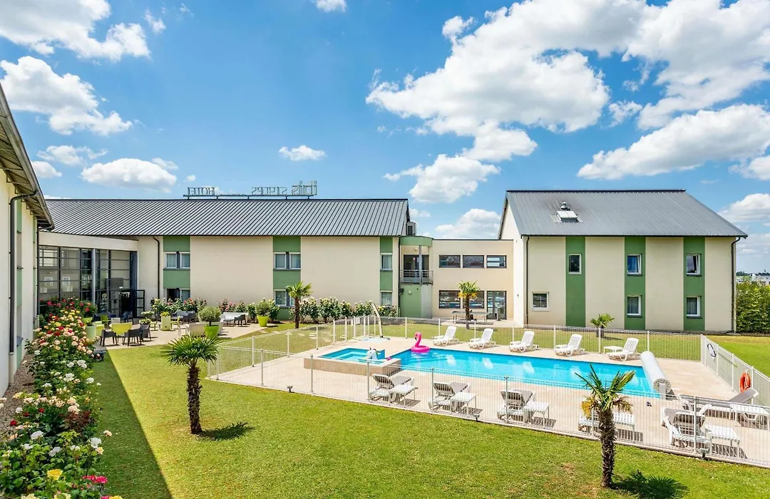 Hôtel Ibis Styles Bourges - Piscine extérieure chauffée - Restaurants à proximité-1