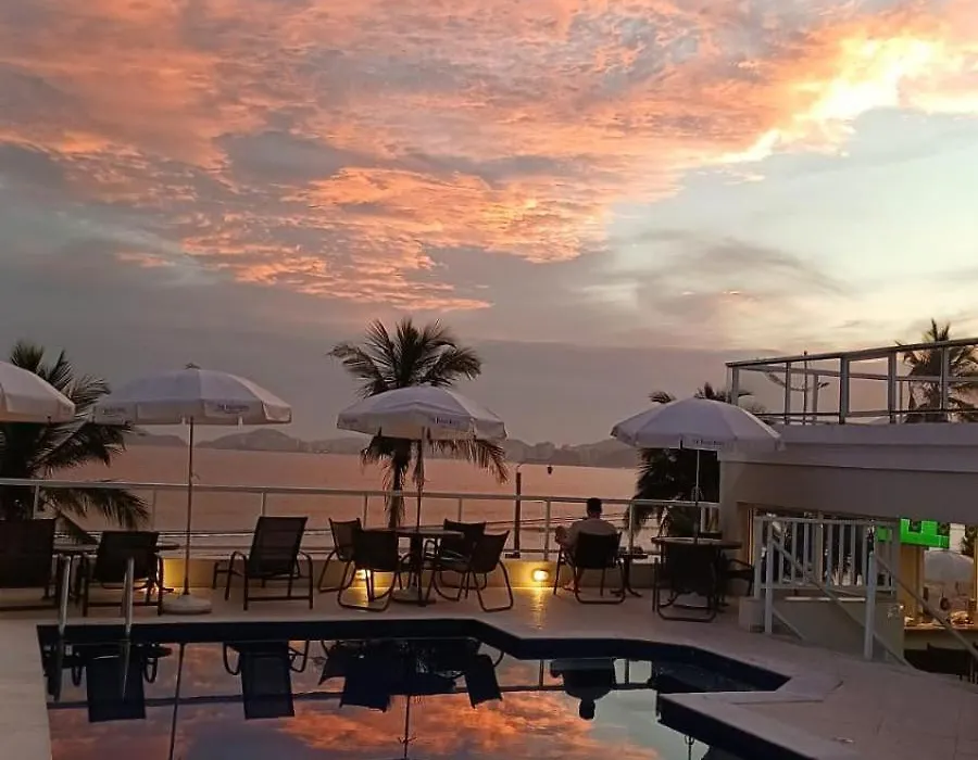 The Falls Hotel - Frente Mar-1